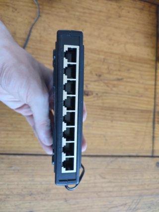 OvisLink Evo-FSH8C Fast Ethernet Switch 8 Puertos