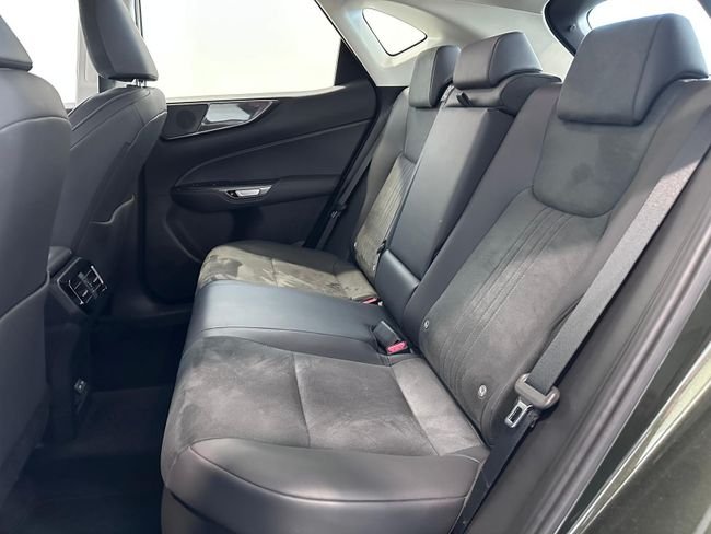 Lexus NX 2022, foto 7