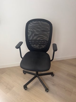 Silla de escritorio Ikea FLINTAN con reposabrazos