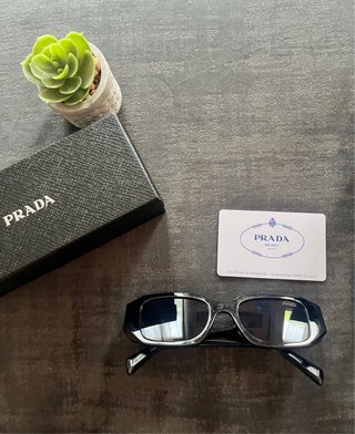 Occhiali da sole Prada neri