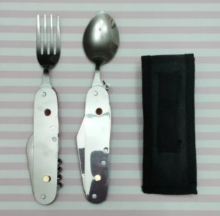NOVEDAD. CUBIERTOS PLEGABLES Y DESMONTABLES MADERA