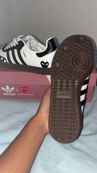 Adidas x COMME des GARÇONS Samba Corazones