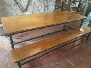 Mesa merendero madera y metal