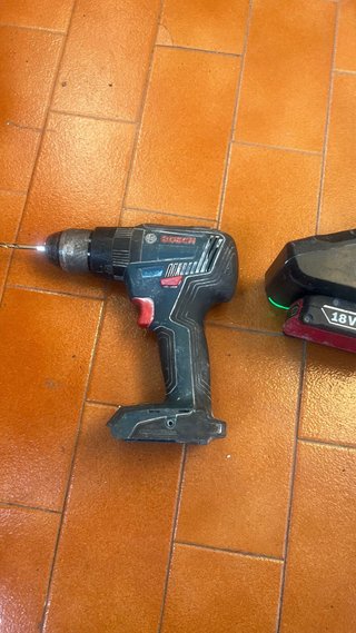 Taladro percutor Bosch GSB 18V-55