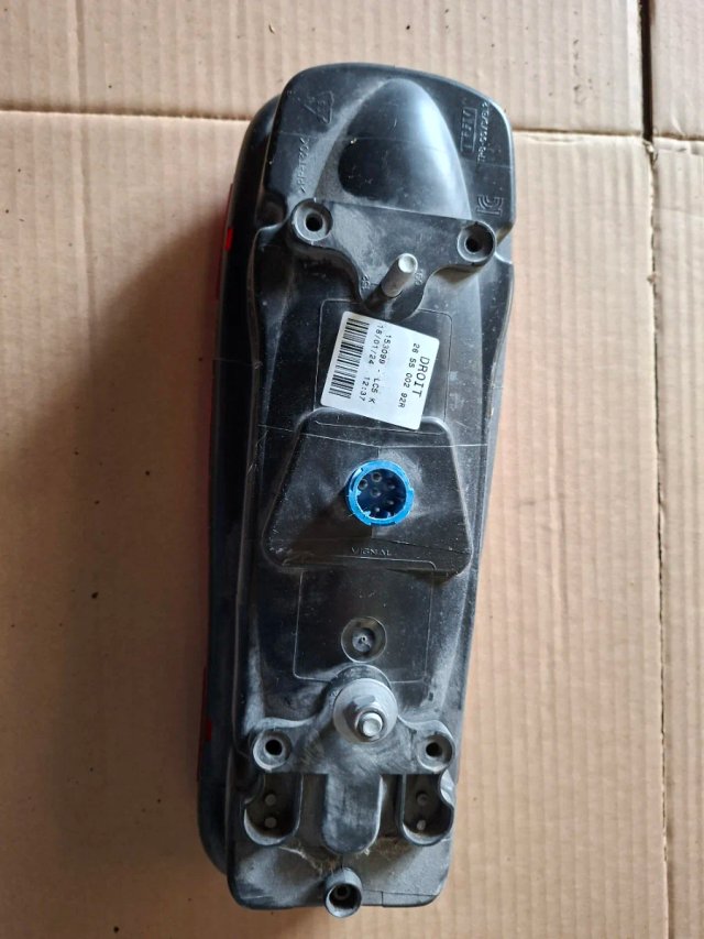 Luz trasera Renault Master III 265550674R