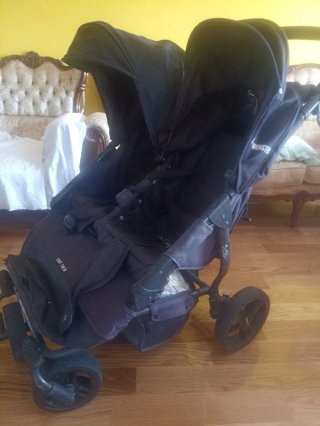Carrito Gemelar Baby Monsters