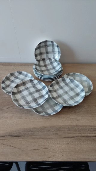 Pareja de platos Castro Sargadelos