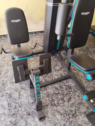 Multigym 550 PRO + Leg Press