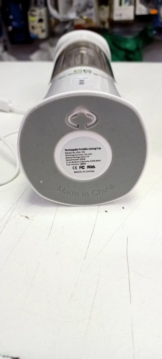 Batidora Portátil ZDK-T8 Vaso Cristal