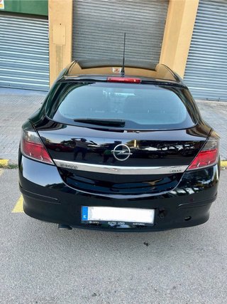 Opel Astra gtc 2007