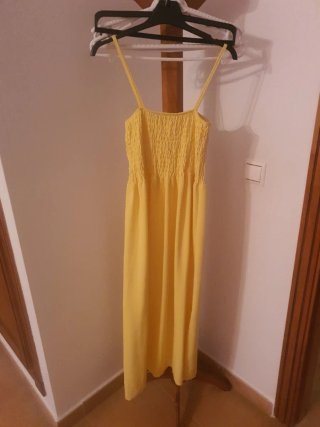 Vestido midi amarillo