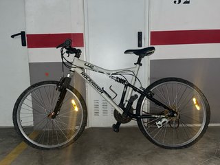 Bicicleta Rockrider 6.0