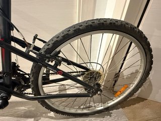 Bicicleta Rockrider 26 para reparar