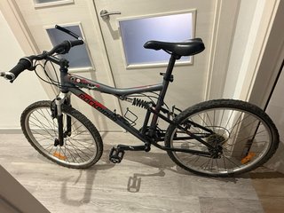 Bicicleta Rockrider 26 para reparar