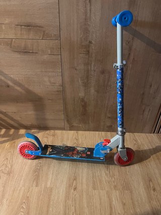 Patinete Spiderman