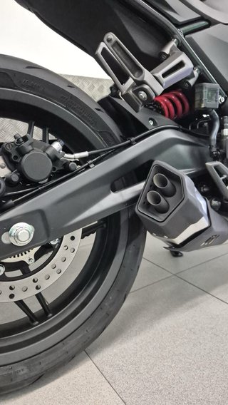 MBP MORBIDELLI F352 Negra Naked