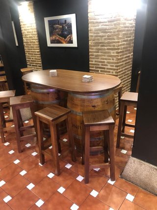 Mesas salon. Sillas cocina, taburetes bodega hogar
