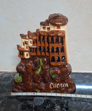 Recuerdo ceramica Cuenca: Colgar y Decorativo