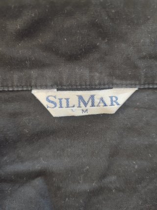 Camisa negra manga larga con botones