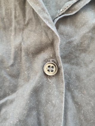 Camisa negra manga larga con botones