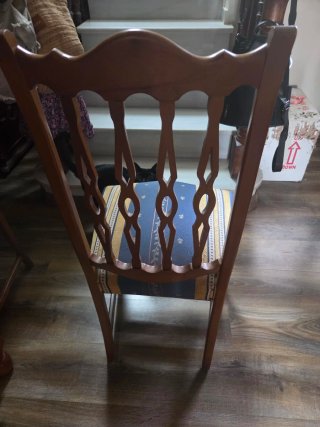 4 Sillas de salón tela y madera