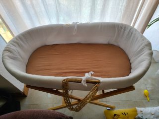 Cuna Moisés Mimbre y Madera