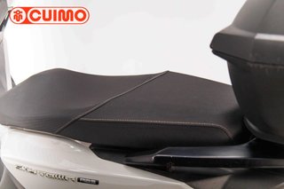 KYMCO SKYTOWN 125