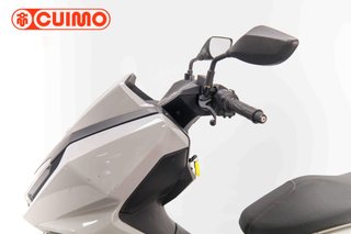 KYMCO SKYTOWN 125