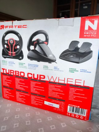 Volante FR-TEC Turbo Cup para switch y pc