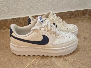 Nike Court Vision Alta Mujer Blancas y Azul