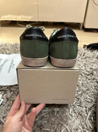 Zapatillas Golden Goose Verdes y Beige