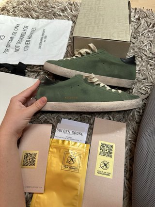 Zapatillas Golden Goose Verdes y Beige