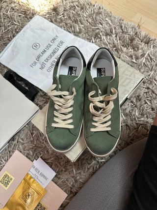 Zapatillas Golden Goose Verdes y Beige