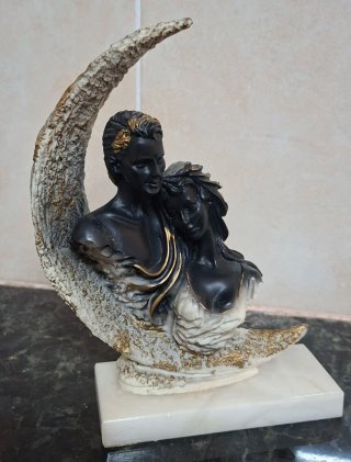 Figura pareja amorosa para regalo