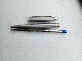 Bolígrafo Parker acero