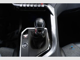 Peugeot 3008 1.5 BlueHDi 96kW (130CV) S&S Allure