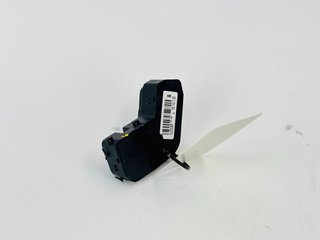 Interruptores ajuste asiento delantero izquierdo Mercedes-Benz ML A1669053700