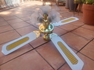 Lámpara Ventilador de Techo Dorado y Blanco
