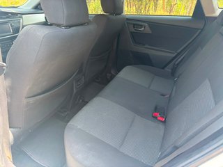 Toyota Auris 2.0 D-4D 120CV Active pack confort
