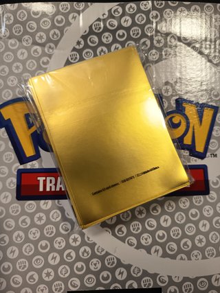 Paquete Pokemon-65 fundas Lucario