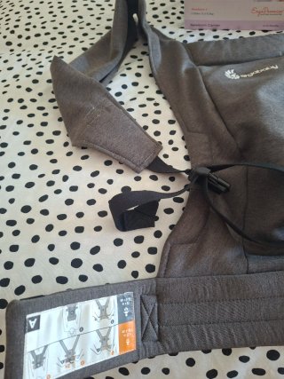 Mochila Ergobaby Embrace Recién Nacido