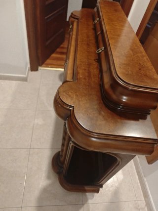 Mueble de entrada de madera