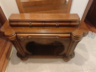 Mueble de entrada de madera