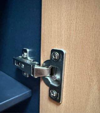 Armario 2 puertas madera con baldas
