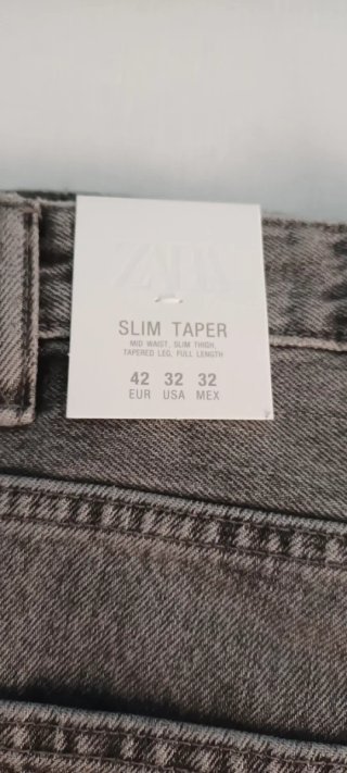 Jeans Slim Tapered Fit Zara