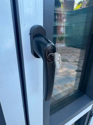 ¡¡NUEVA!! VENTANA CLIMALIT OSCILOBATIENTE CON LLAV