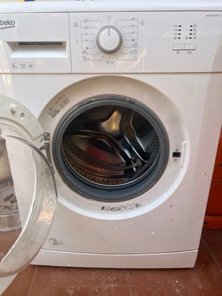 Lavadora blanca beko