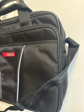 Maletín portátil VOGART negro