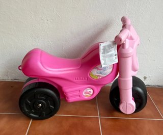 Moto infantil Nenuco rosa