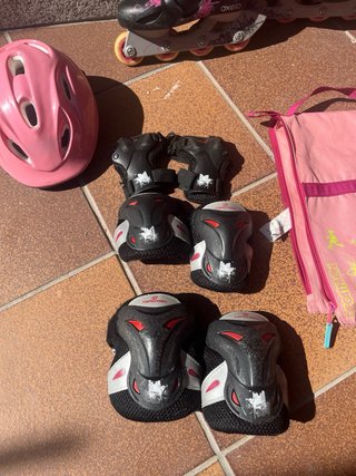 Patines Talla 34 + Protecciones + Casco